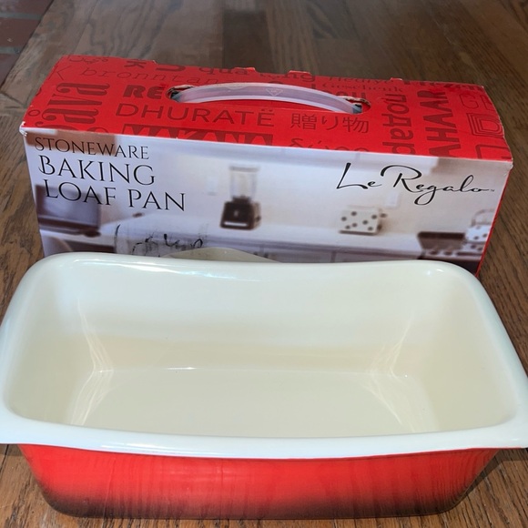 Red Stoneware Baking Loaf Pan - Picture 1 of 5